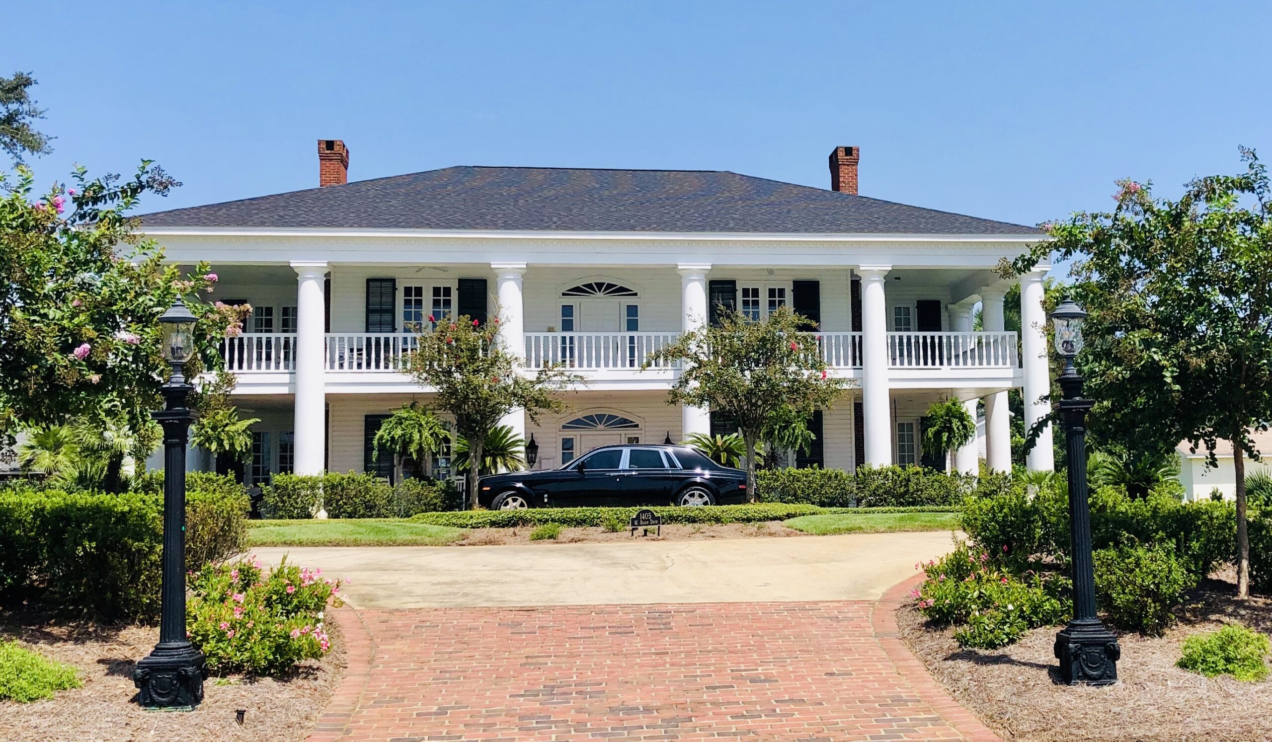 beautiful home and car